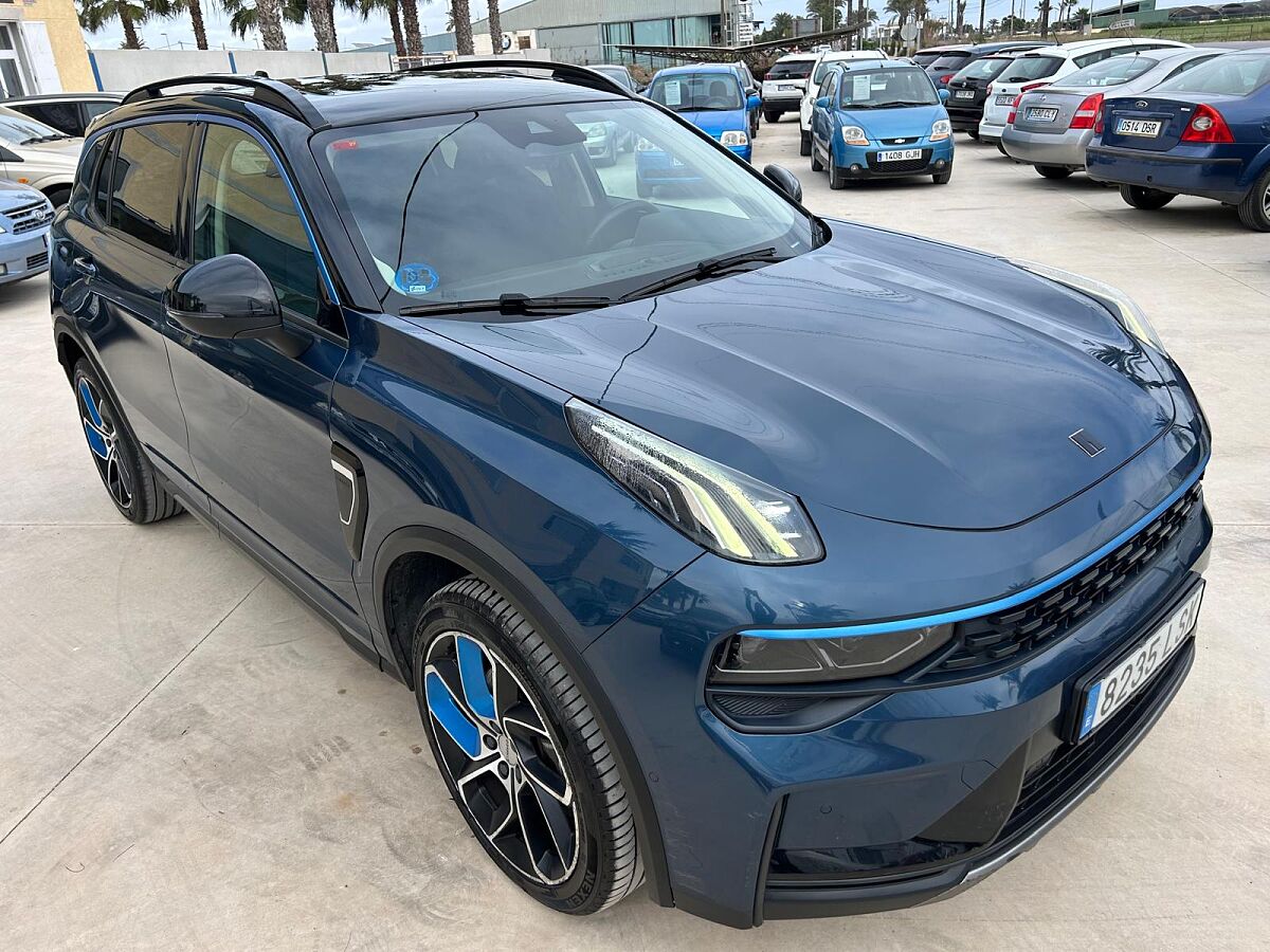 LYNK & C CO 01 1.5 PHEV AUTO SPANISH LHD IN SPAIN 71000 MILES SUPERB 2021